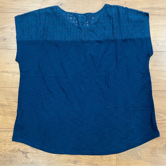 CHAPS Sleeveless Women's Tank Top 3X Navy Blue Lace Blouse Plus Sz 3XL - Picture 3 of 4